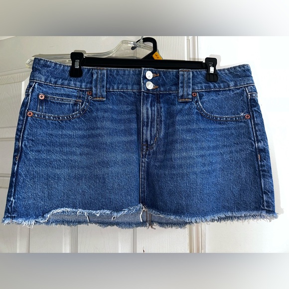 Mini skirt - Picture 1 of 8